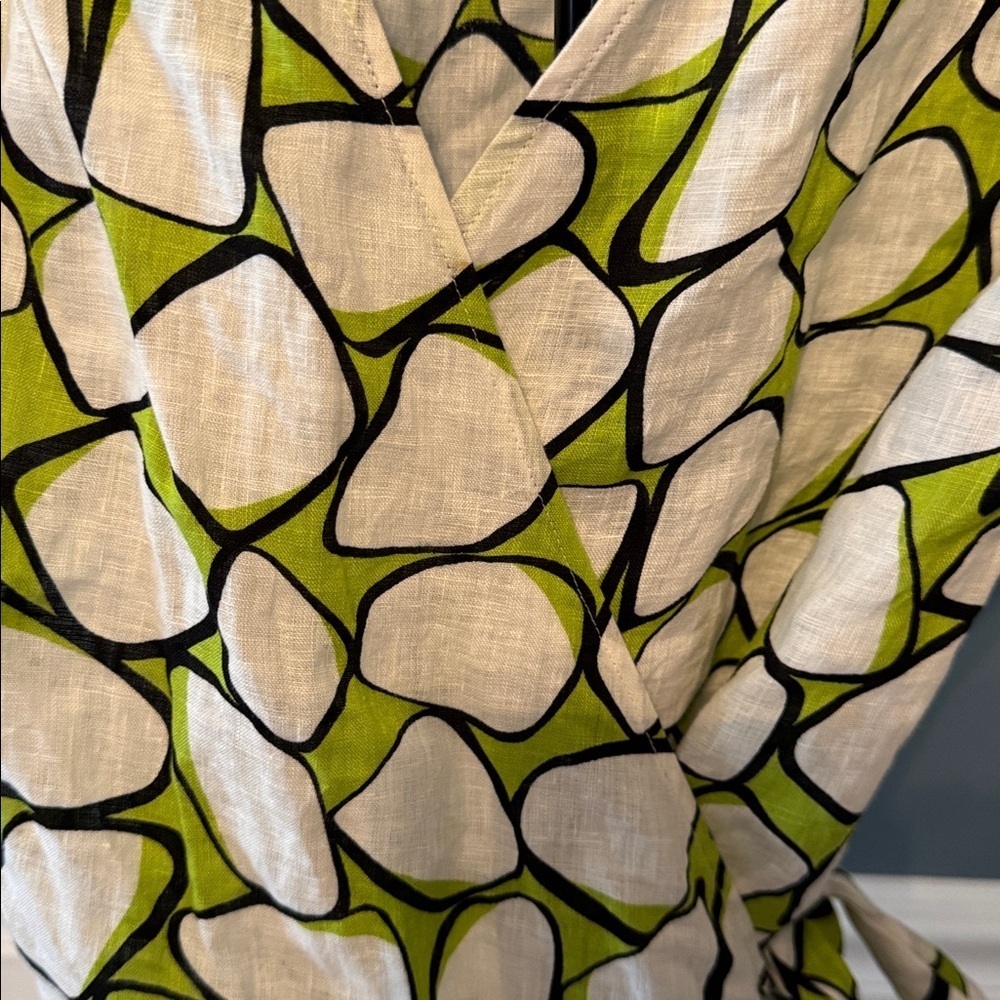 Diane Von Furstenberg Green and White Wrap Dress - Picture 2 of 5